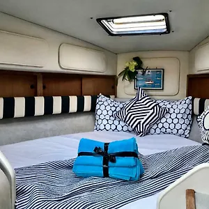 Yacht Experience Barcelona Bateau-hôtel Sant Adrià de Besòs